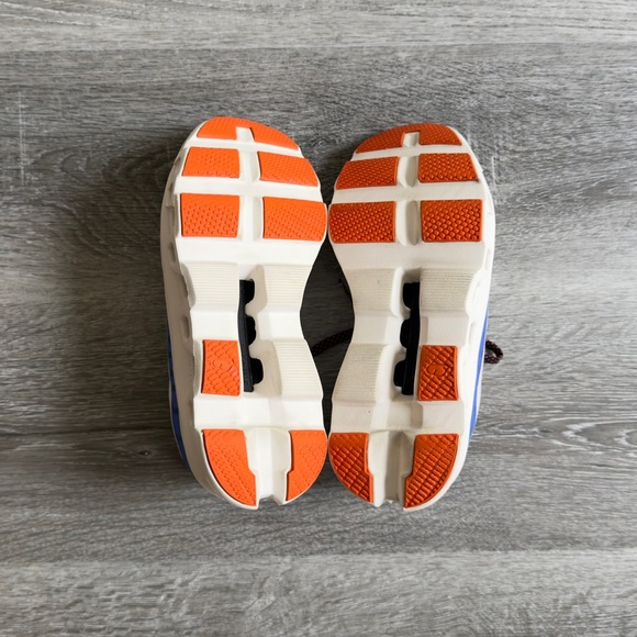 On Cloudmonster - Picture 9 of 11